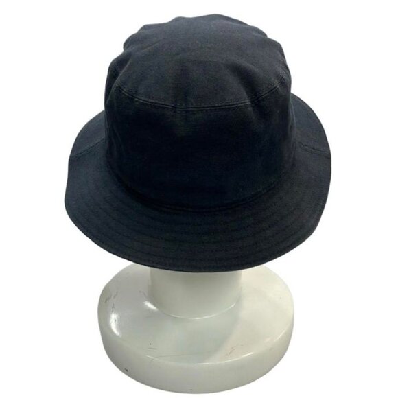 Christian Dior Bucket Hat Size